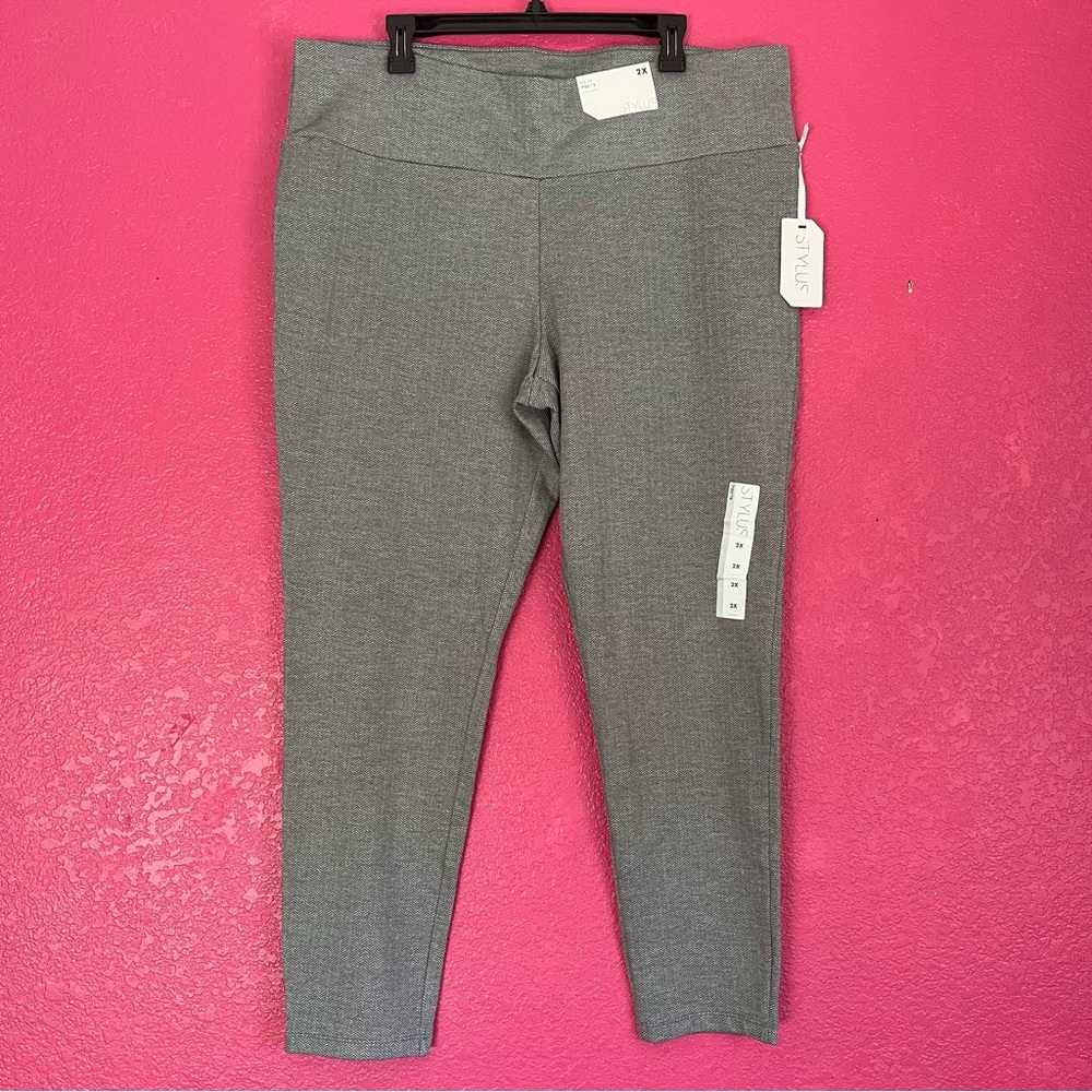 NWT Stylus Mid Rise Herringbone Legging